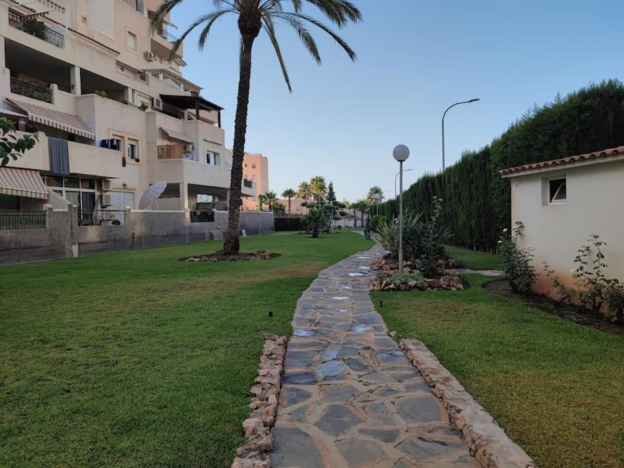 בנאלמדנה Apartamento Torrequebrada מראה חיצוני תמונה